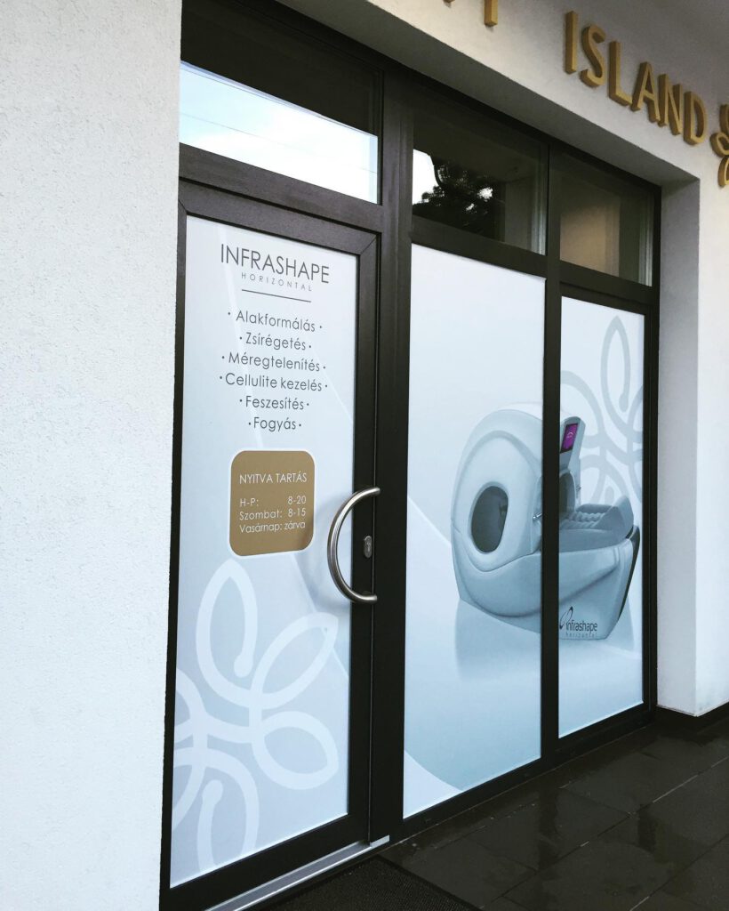 Kültéri reklámgrafika_Infrashape