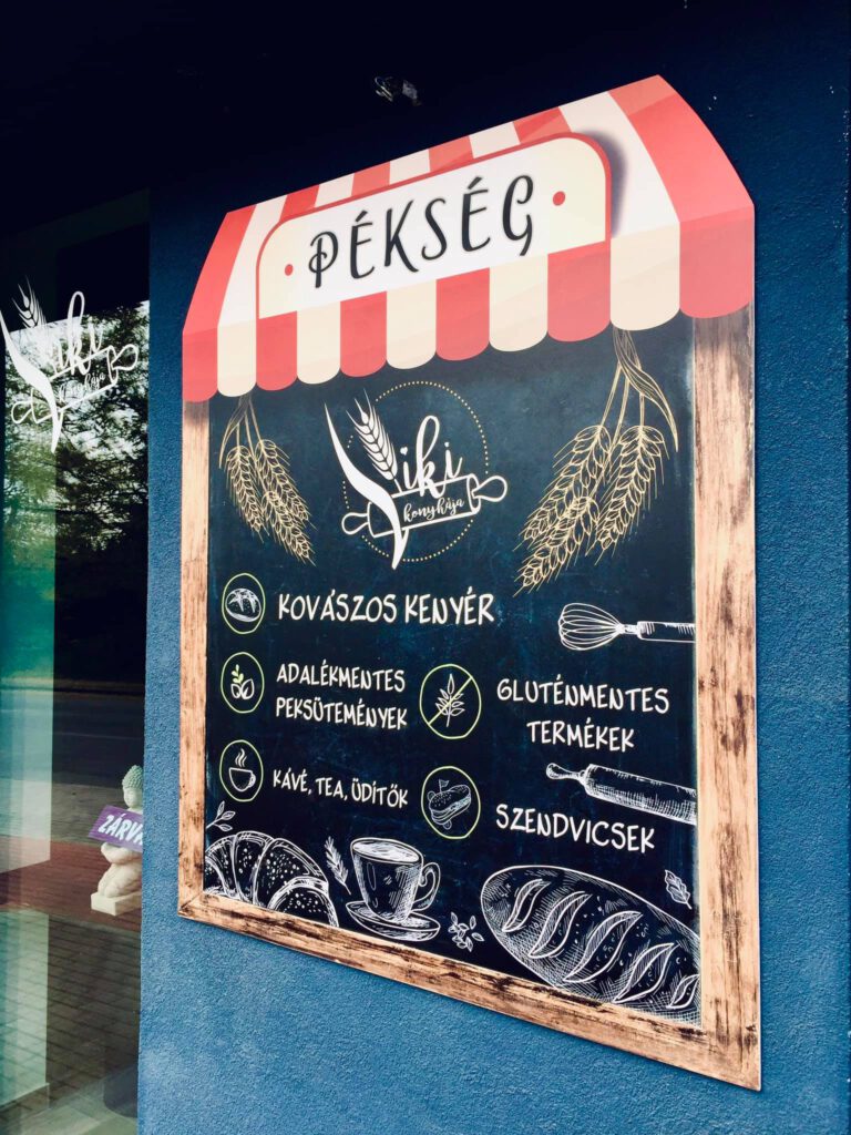 Kültéri tábla_Viki konyhája